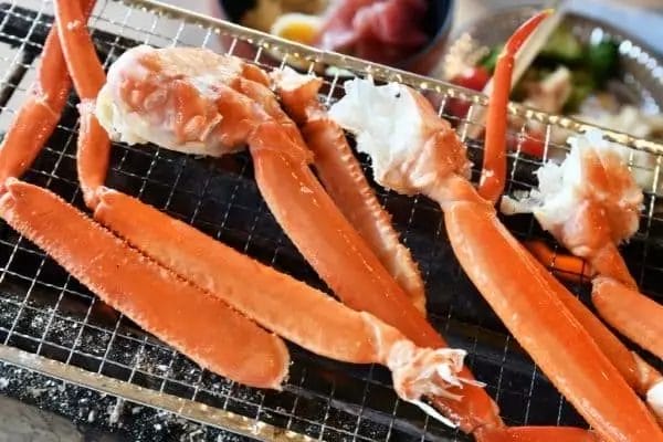 Crab leg cooking tips