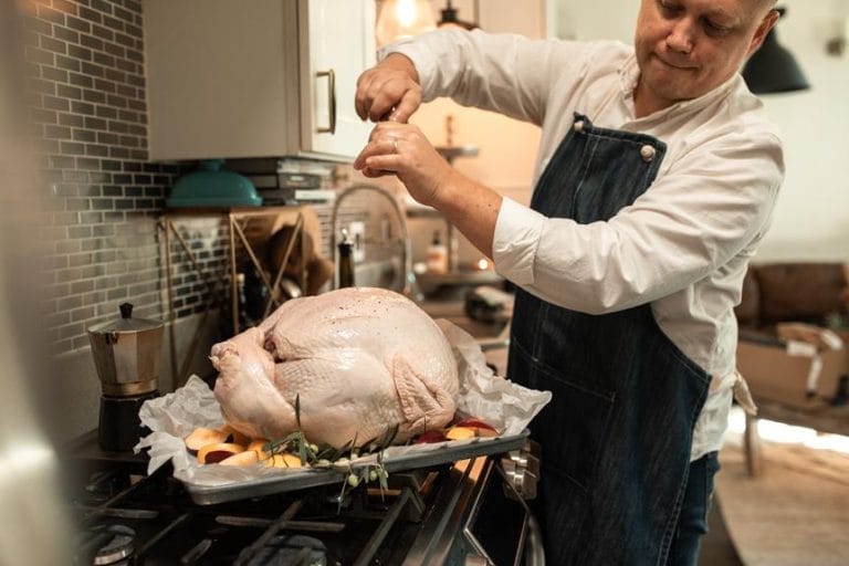 How to Cook Smoked Turkey Necks